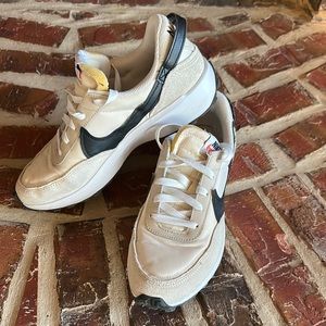 Nike Waffle Debut Sneakers